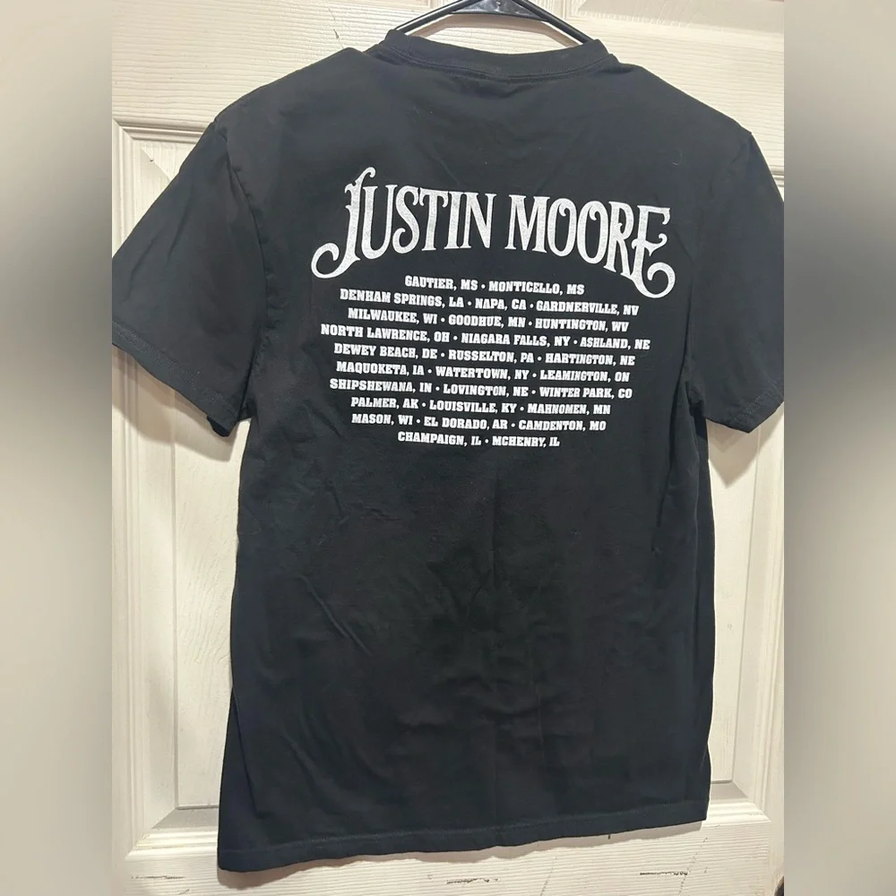 Justin Moore band tee